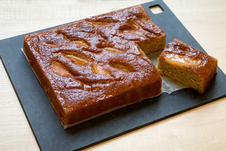 Barbara's Spiced Sponge Cake With Quince