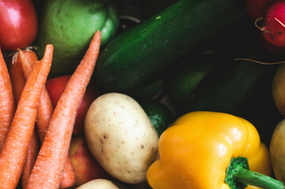 Seasonal Eating in the UK: A Month-by-Month Guide