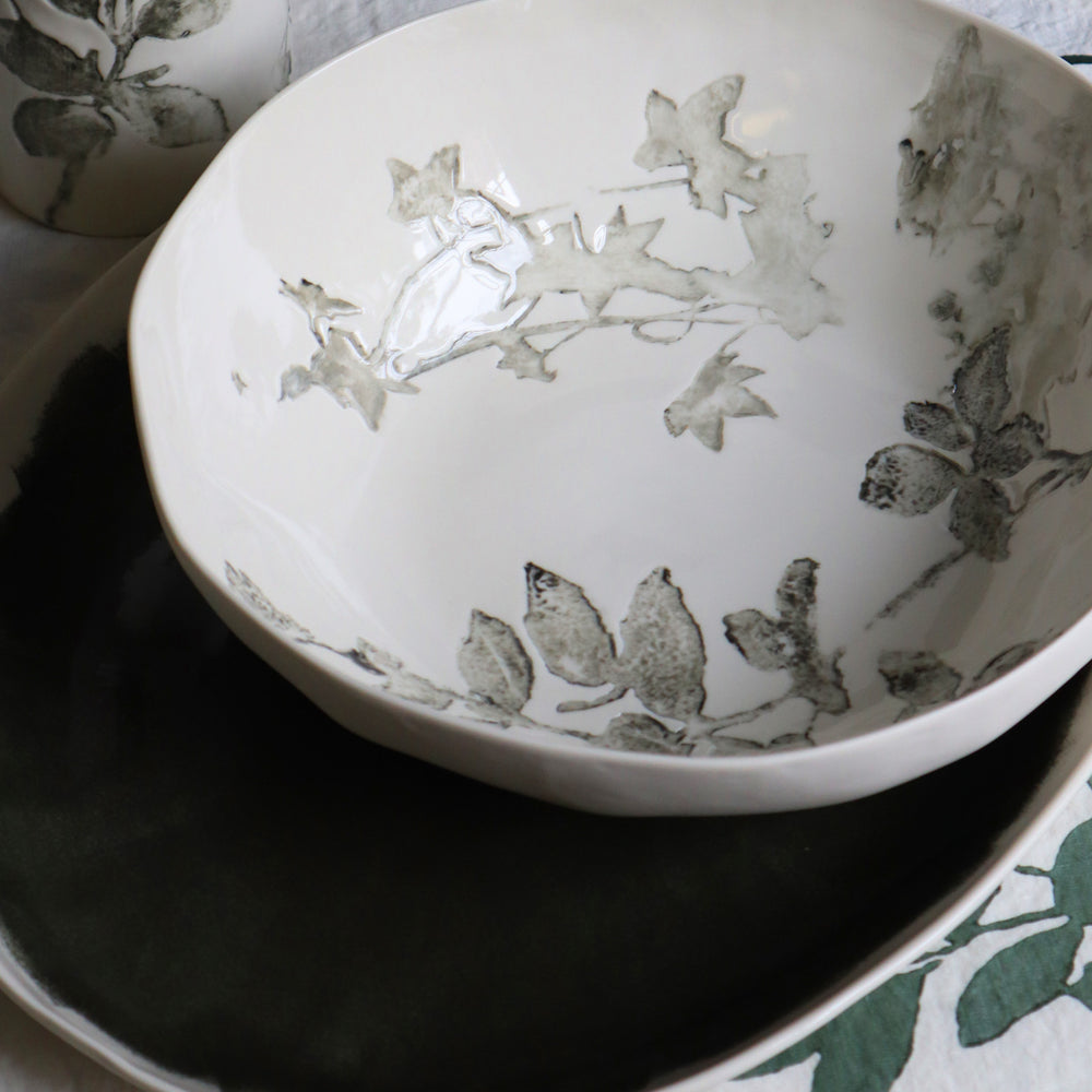 Bertozzi Porcelain Bowl / 25cm / Giardino