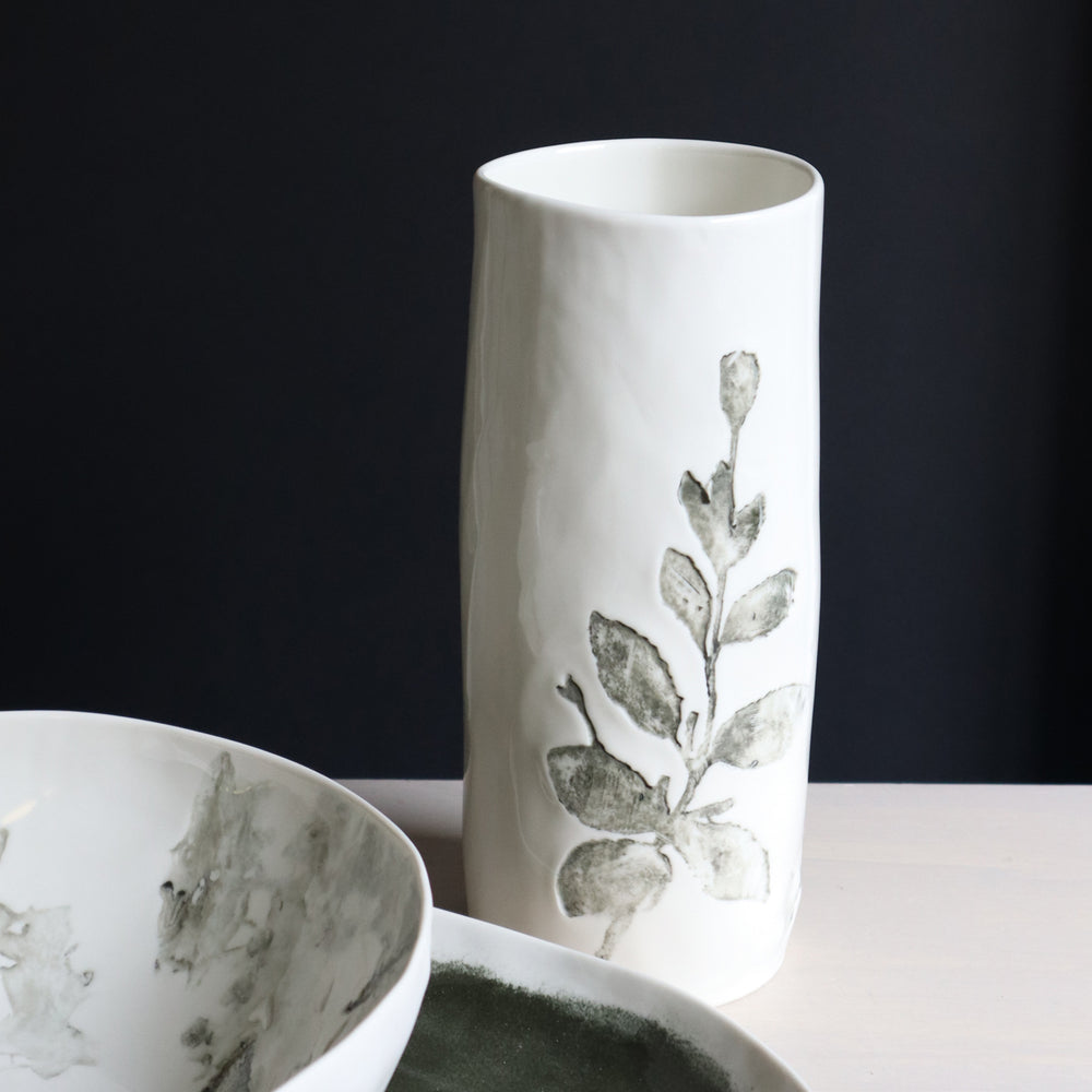 Bertozzi Porcelain Vase / 25cm / Giardino