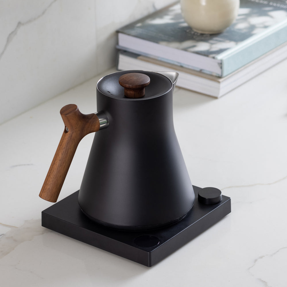 Fellow Corvo EKG Pro Electric Kettle / Matte Black/Walnut