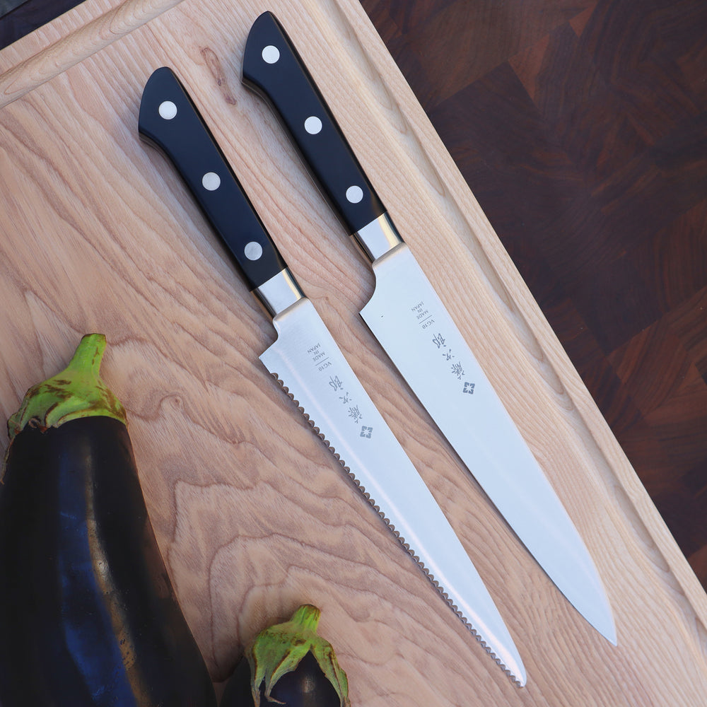 TOJIRO Classic 5 Piece Knife Set / Chef's Knife with Magnetic Knife Block / Ash